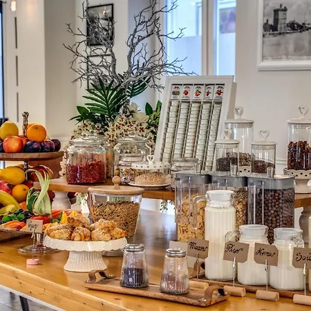 Isola Sacra Rome Airport 4*