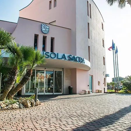Isola Sacra Rome Airport 4*