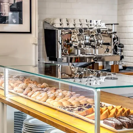 Hotel Isola Sacra Rome Airport 4*