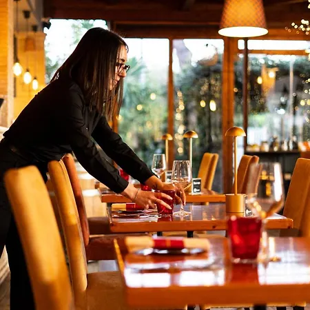 Isola Sacra Rome Airport 4*