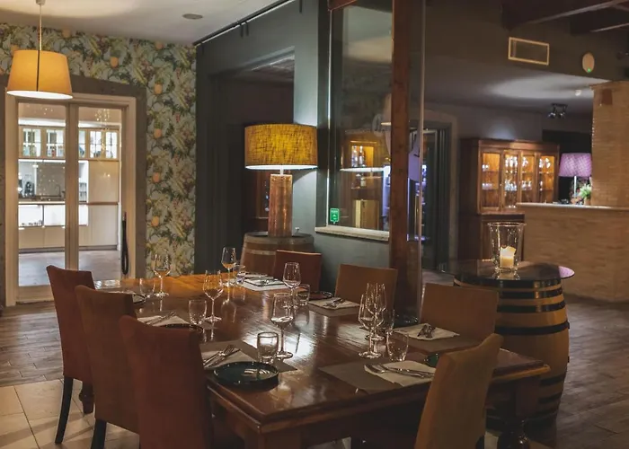 Isola Sacra Rome Airport Отель Фьюмичино