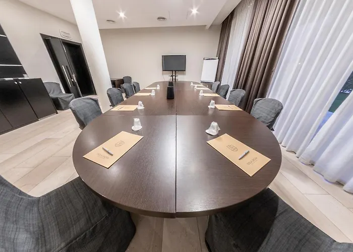 Isola Sacra Rome Airport Отель 4*