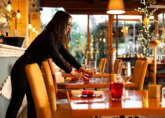 Isola Sacra Rome Airport 4*