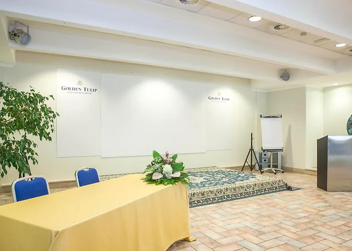 Отель Isola Sacra Rome Airport Фьюмичино