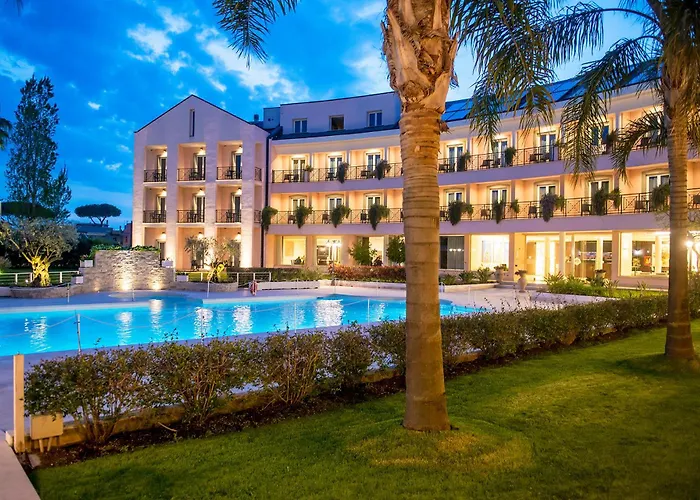 Isola Sacra Rome Airport Отель Фьюмичино