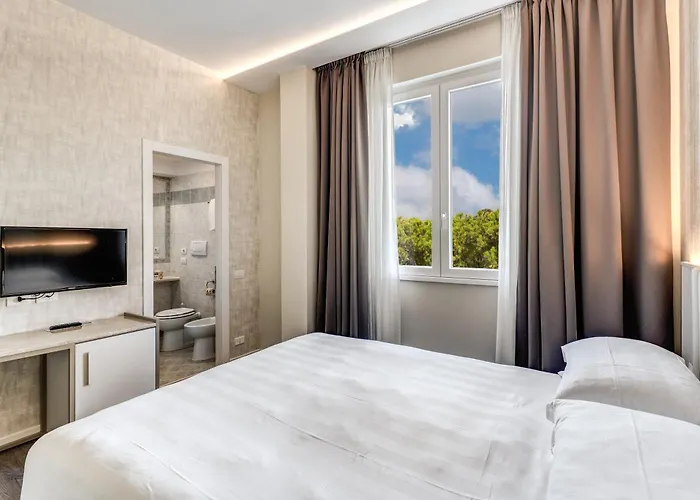 Isola Sacra Rome Airport 4*